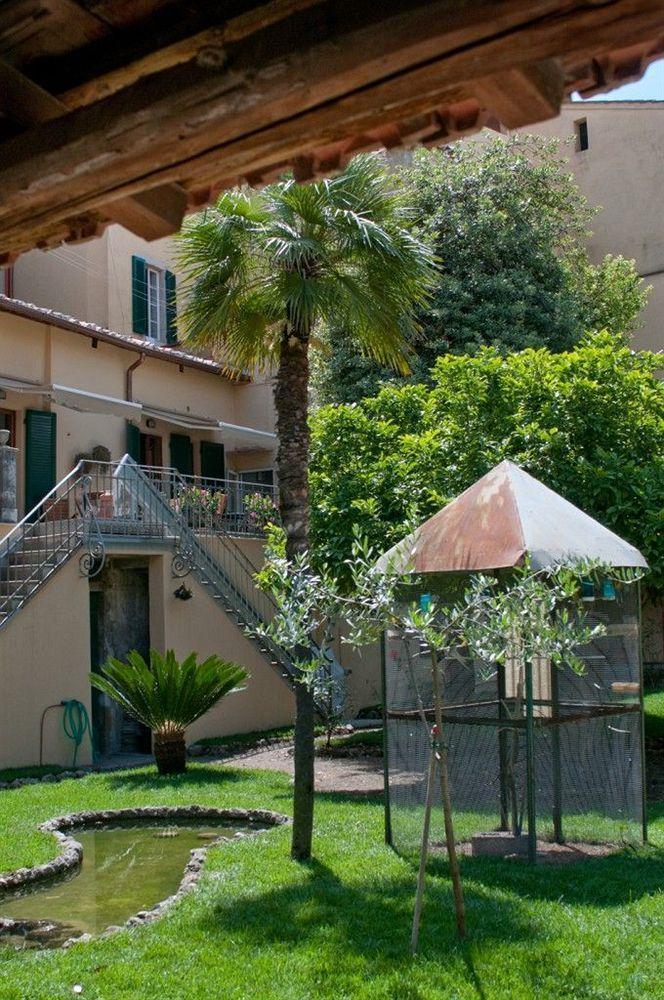 Borgo Largo 51 Panzió Pisa Kültér fotó