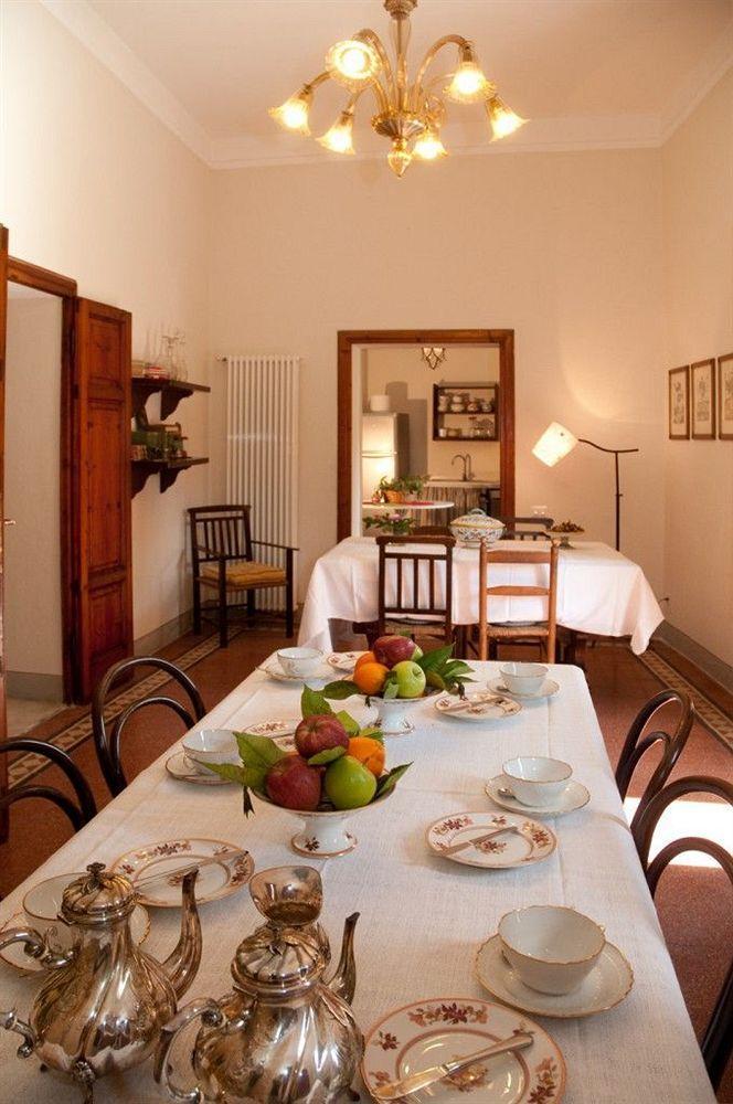 Borgo Largo 51 Panzió Pisa Kültér fotó